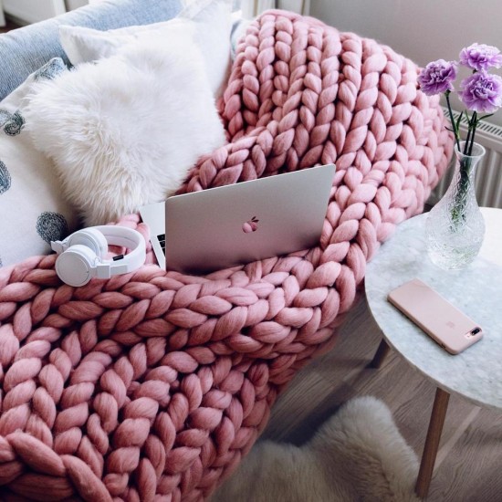 Handmade Crocheted Bed Knitted Sofa Cover Blankets 5 Colors Thick Thread Blanket