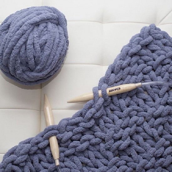 Warm Winter  Handmade Crocheted Bed Knitted Sofa Cover Blankets 5 Colors Thick Thread