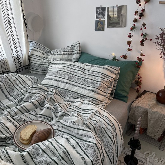 Queen Size Duvet Cover Set Umber 100% Microfiber 3 Pcs Solid Color Ultra Soft Skin-Friendly Comforter Cover Wth Button Closure
