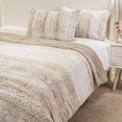 Modern Collection Microfiber Filled Bedspread Quilts